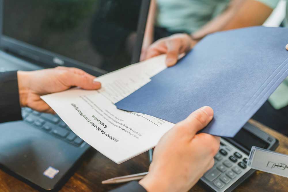 Brokerage & Fiduciary Services